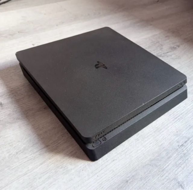 Ps4 Slim 500gb + 2 Mandos