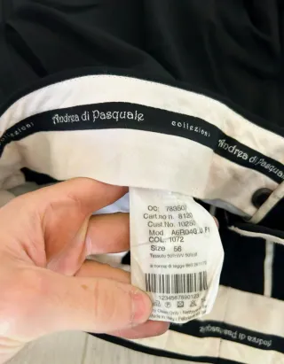 Completo uomo elegante nero