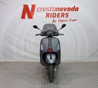 Piaggio VESPA GTS 300 SUPERSPORT