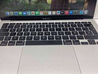 portatil apple apple macbook air core i5 1.1 13 (2020) (a2179)