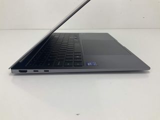 pc portatil samsung galaxy book 5 pro