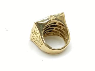 sello oro 18k con piedra con circonita