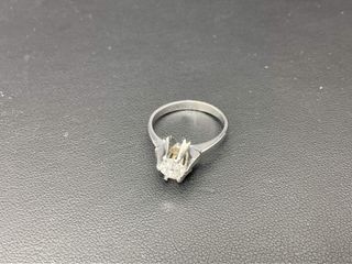 sortija oro 18k con piedra