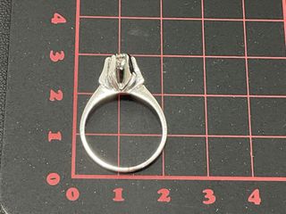 sortija oro 18k con piedra