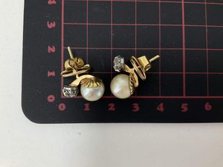 pendientes oro 18k con piedra con diamante