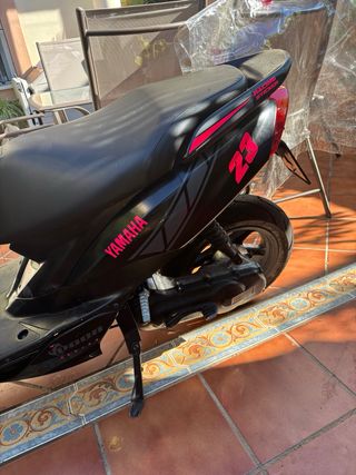 Carenado Yamaha Jog RR Negro con pegatinas voca