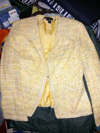 132- americana amarilla - Zara, talla 42