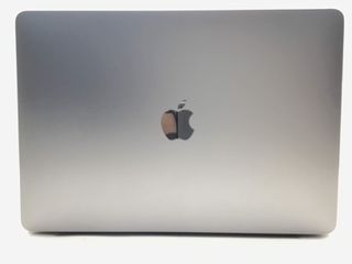portatil apple apple macbook pro m2 8-core 3.4 13 (8gpu) (2022) (a2338)