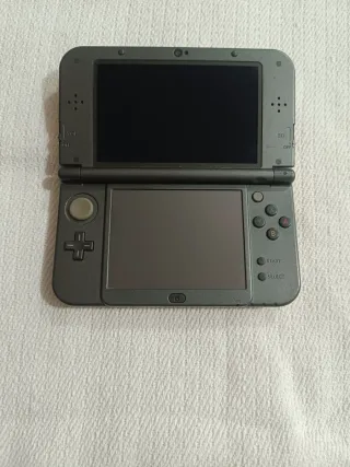 New Nintendo 3DS XL Hyrule Edition