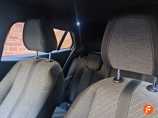 Peugeot 2008 Allure Puretech 130 S&S EAT8