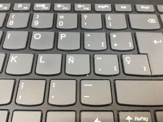 pc portatil lenovo 81mt