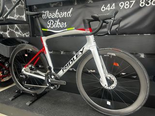 BICICLETA DE CARRETERA RIDLEY NOAH FAST