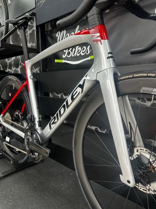 BICICLETA DE CARRETERA RIDLEY NOAH FAST
