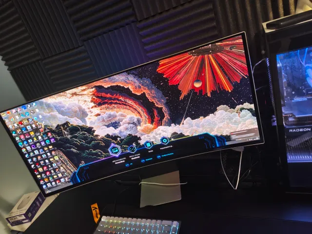 Samsung Odyssey G8 OLED