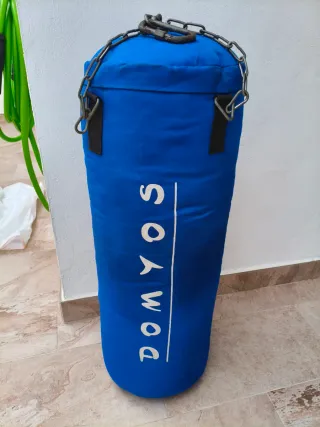 Saco de boxeo DOMYOS + soporte
