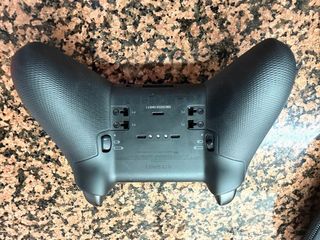 Mando Xbox Elite Series 2 + Estuche ( como nuevo )