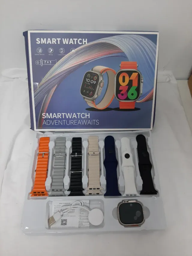 Smartwatch well Pro con 7+1 correas