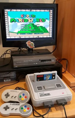 Super Nintendo Classic + 2 Mandos