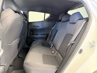 TOYOTA Toyota C-HR 5P Advance 180H e-CVT