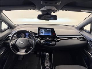TOYOTA Toyota C-HR 5P Advance 180H e-CVT