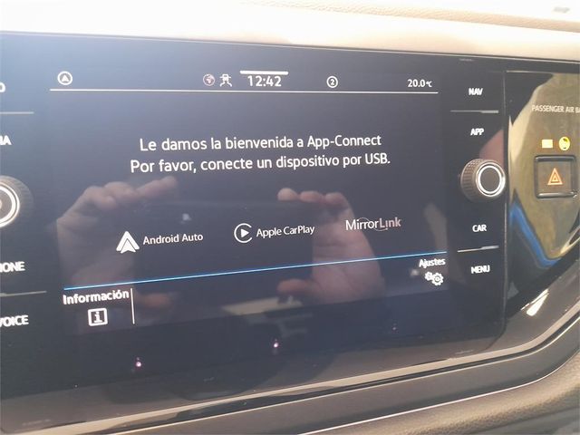 VOLKSWAGEN Polo R-Line 1.0 TSI 70kW (95CV)