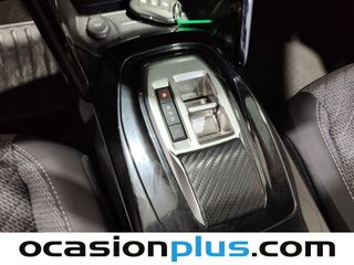 Peugeot 2008 Allure Hybrid eDCS6 100 kW (136 CV)