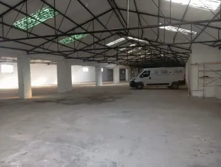 Garajes grandes para autocaravanas