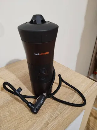 Cafetera Cápsulas 12V ideal para camión o caravana
