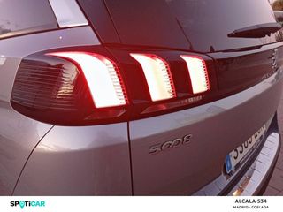 Peugeot 5008   1.2L PureTech 96kW (130CV) S&S Allure