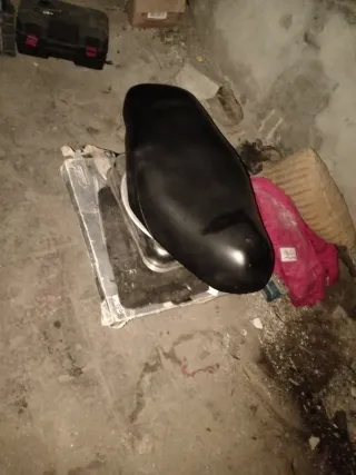 Sella Scarabeo Minarelli 50cc