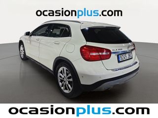 Mercedes-Benz GLA 200 CDI Urban 100 kW (136 CV)