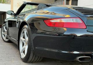 PORSCHE 911 Cabrio