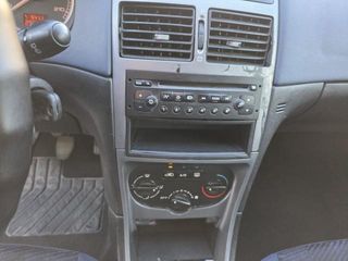 PEUGEOT 307 5p XT 2.0 HDi 90