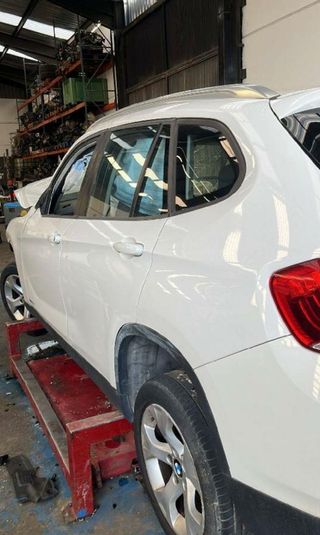 Bmw 10242340 pomo serie x1 (e84)(2009->) x1 307050