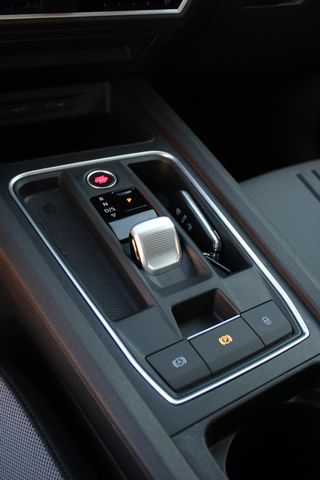 SEAT Nuevo León SP 2.0 TDI 110kW DSG Style Go