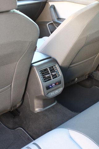 SEAT Nuevo León SP 2.0 TDI 110kW DSG Style Go