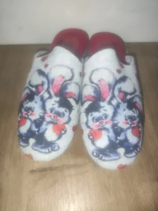 Zapatillas de casa mujer con conejitos