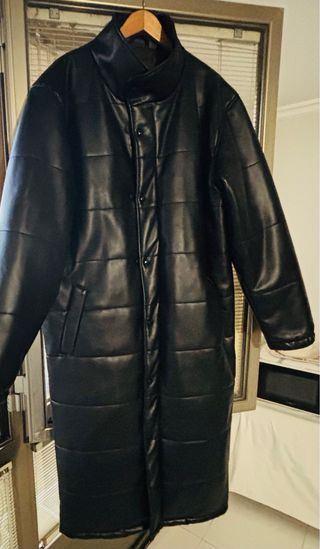 Abrigo Negro Largo Talla XL