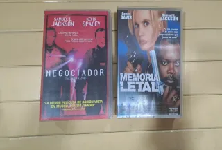 2 Películas VHS: Samuel L. Jackson