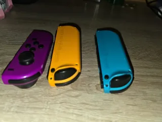 Mandos Nintendo Switch Morado, Naranja y Azul