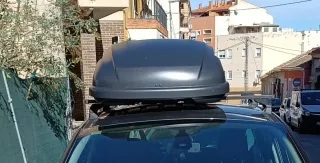 Cofre de coche Norauto Bermude 200 y baca