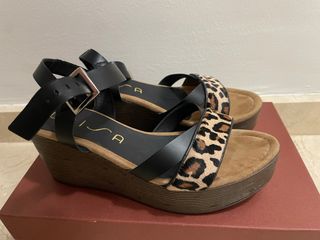 Sandalias cuña leopardo y negro T.37 nuevas