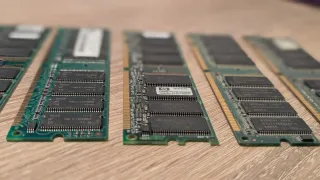 Módulos RAM PC133 128MB