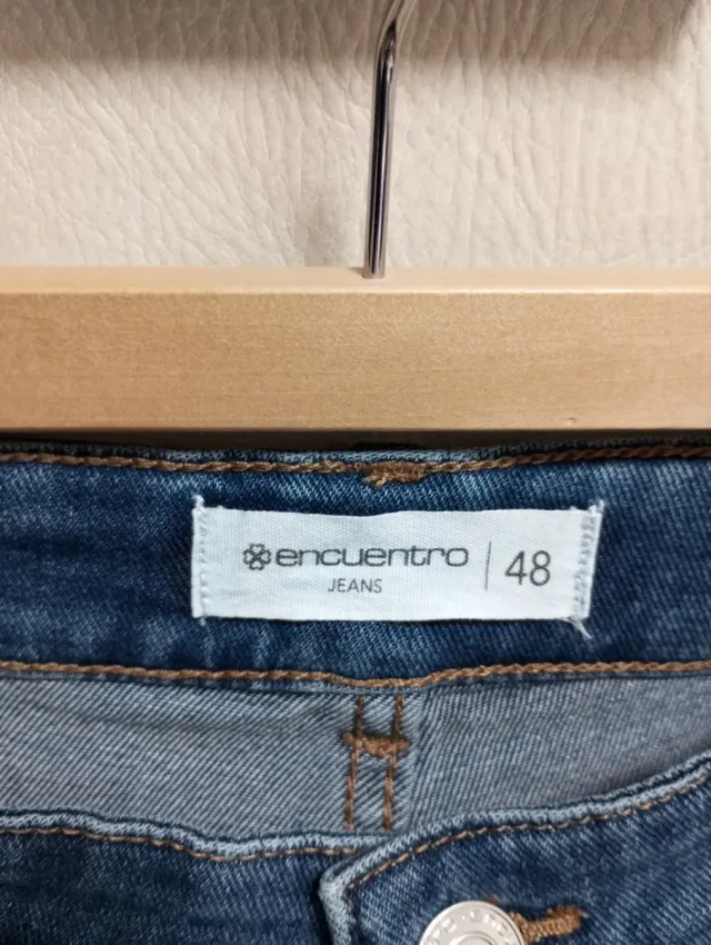 Pantalón vaquero Encuentro con brillos