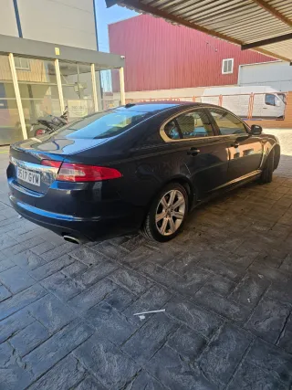 Jaguar XF 2010