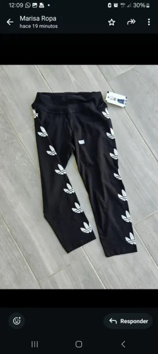 Mayas piratas marca local .el simbolo no es igual