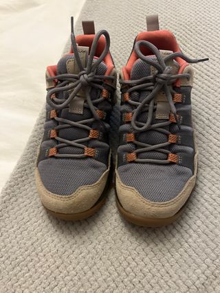 Zapatillas Trekking Montaña Beige/Gris