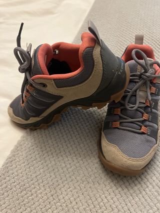 Zapatillas Trekking Montaña Beige/Gris