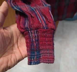 Camicia Desigual con ricami dorati