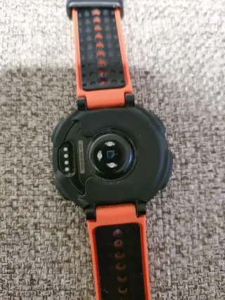Reloj Garmin Forerunner 235